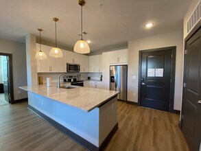 98 Buford Dam Rd in Cumming, GA - Foto de edificio - Building Photo