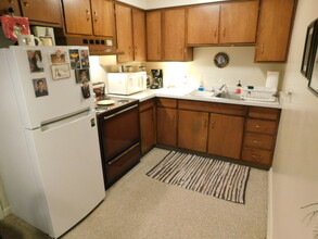 1553 W Grandview Blvd, Unit 1553 in Erie, PA - Building Photo - Building Photo