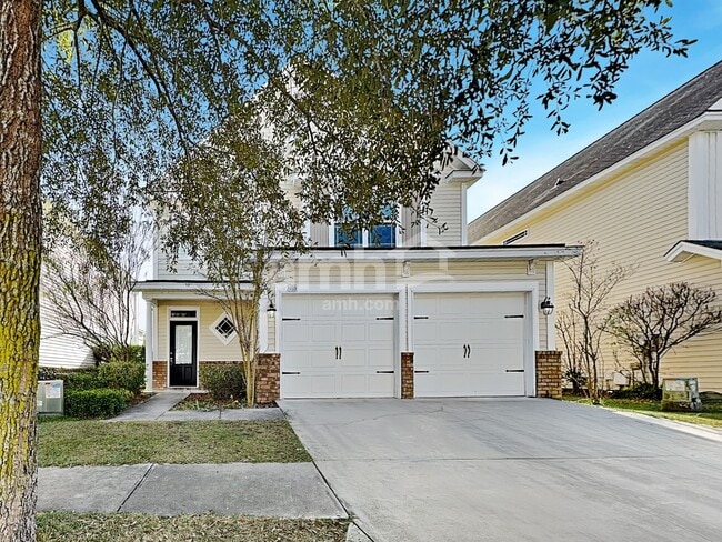 property at 90 Summer Hill Ct