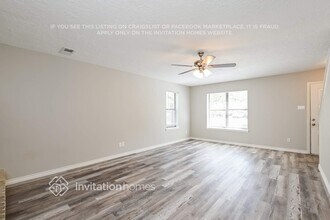 712 S Iowa Ave in League City, TX - Building Photo - Building Photo
