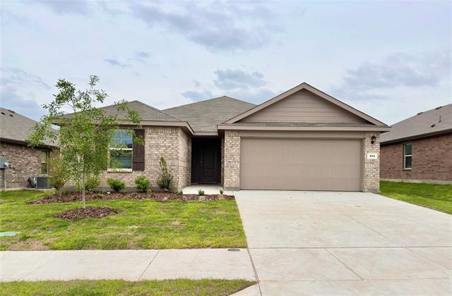 313 Beekeeper Dr in Fort Worth, TX - Building Photo - Building Photo