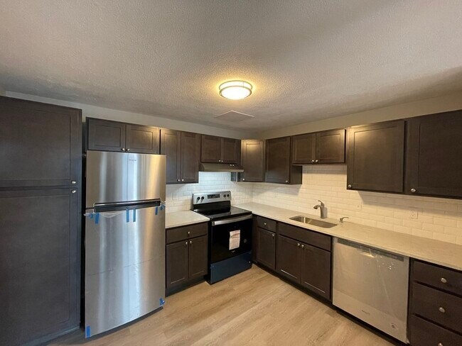 property at 24 Patten St