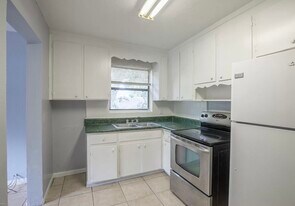 2678 Ernest Street, Unit 3 in Jacksonville, FL - Building Photo