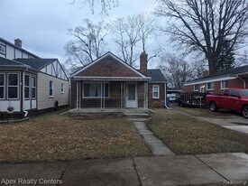 8656 Nightingale St in Dearborn Heights, MI - Building Photo