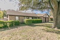 6753 Spoonwood Ln in Fort Worth, TX - Building Photo - Building Photo