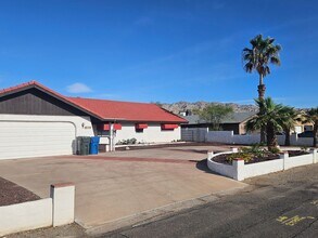 1725 Taylor Rd in Bullhead City, AZ - Building Photo - Building Photo