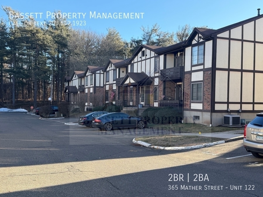 365 Mather St in Hamden, CT - Building Photo