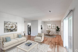 Newport Apartments in Milford, CT - Building Photo - Building Photo