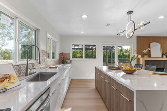 31 Country Wood Dr in Pomona, CA - Building Photo - Building Photo
