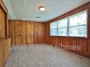 8260 Monmouth Way in Jacksonville, FL - Building Photo - Building Photo