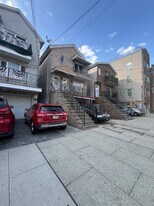 4709 Broadway in Union City, NJ - Building Photo