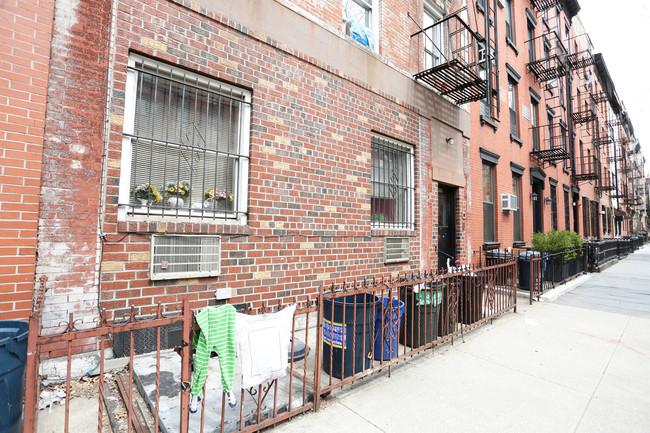 213 Sackett St in Brooklyn, NY - Foto de edificio - Building Photo