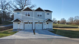 815 SW 1st St in Washington, IN - Building Photo