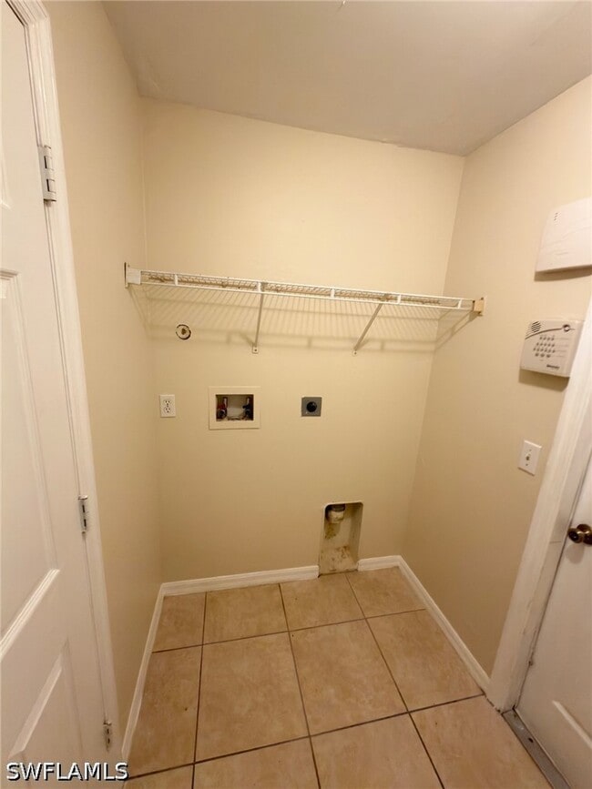 2513 48th St SW in Lehigh Acres, FL - Building Photo - Building Photo