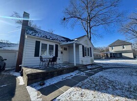 209 Dehart St in West Lafayette, IN - Building Photo