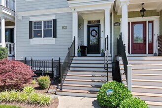 3369 Preston Shore Dr in Harrisonburg, VA - Foto de edificio - Building Photo