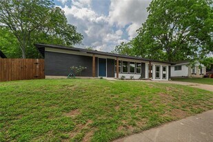 9714 Hansford Dr in Austin, TX - Building Photo