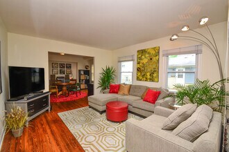 517 Anderson Blvd, Unit 517 in Geneva, IL - Building Photo - Building Photo