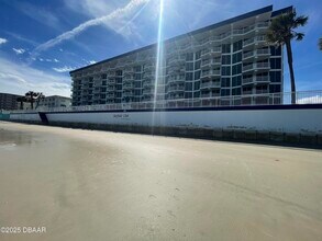3601 S Atlantic Ave in Daytona Beach, FL - Building Photo - Building Photo