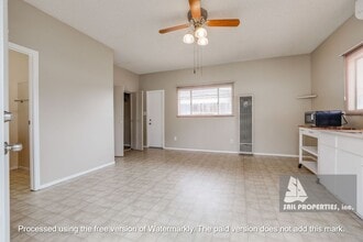 10182 Lampson Ave in Garden Grove, CA - Building Photo - Building Photo