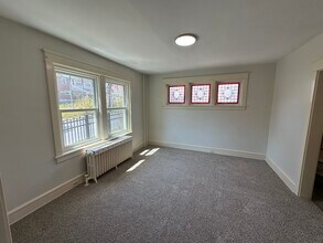 700 Carsonia Ave in Reading, PA - Foto de edificio - Building Photo