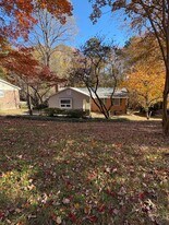 5204 Bayberry Ln in Greensboro, NC - Building Photo