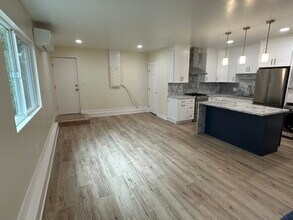 11932 West Trl in Sylmar, CA - Building Photo - Building Photo