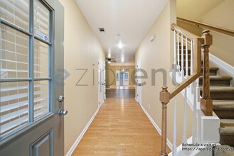 1729 Ridenour Pkwy NW in Kennesaw, GA - Building Photo - Building Photo