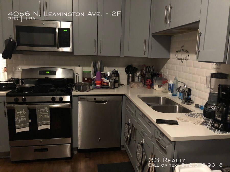 4056 N Leamington Ave-Unit -2F in Chicago, IL - Building Photo