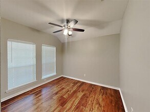 203 Cool Meadows Ln in Red Oak, TX - Building Photo - Building Photo