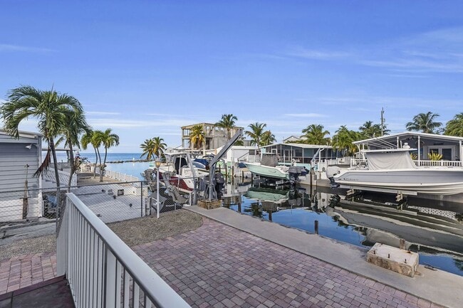 112 Seagull in Tavernier, FL - Building Photo - Building Photo