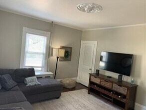 80 Trafford St in Quincy, MA - Building Photo - Building Photo