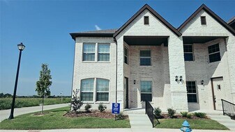 3601 Geoffrey Trl in Rowlett, TX - Building Photo