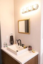 207 W McMicken Ave in Cincinnati, OH - Building Photo - Building Photo