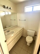 1630 Parrot Ct in Ventura, CA - Building Photo - Building Photo