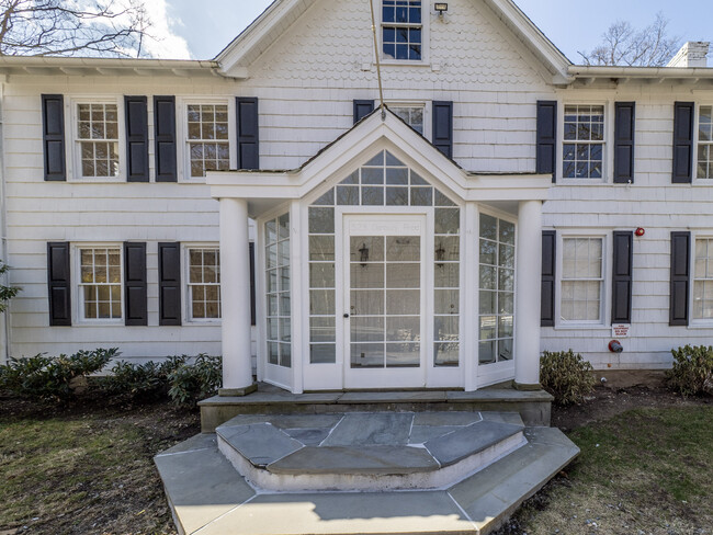 property at 523 Danbury Rd