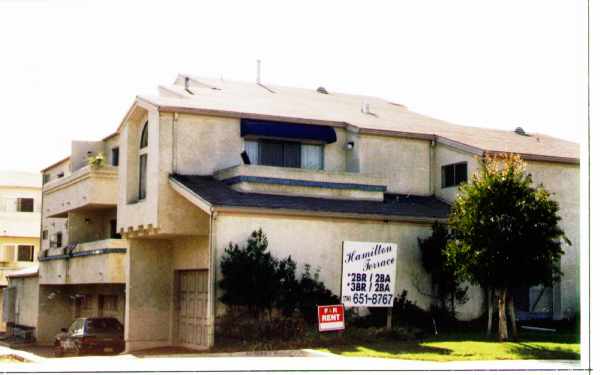 Hamilton Terrace in Costa Mesa, CA - Foto de edificio - Building Photo