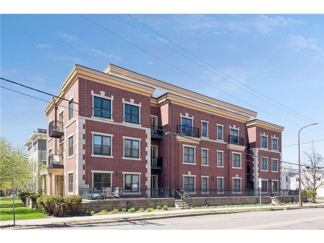 property at 625 Dayton Ave