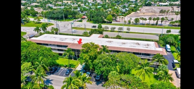 100 Royal Palm Way, Unit 305 in Boca Raton, FL - Building Photo - Building Photo