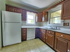 71 14th St in Bangor, ME - Building Photo - Building Photo