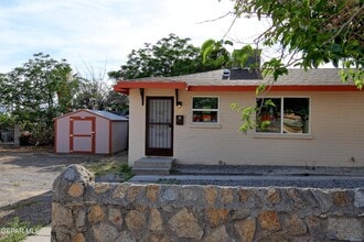 4433 Yandell Dr in El Paso, TX - Building Photo - Building Photo