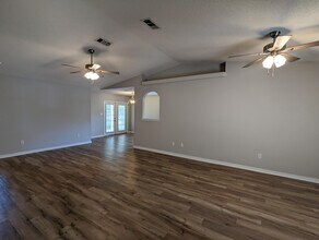 1812 Brick Cir in Fort Walton Beach, FL - Building Photo - Building Photo