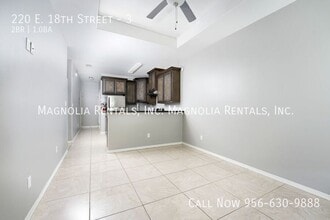 220 E 18th St, Unit 3 in Weslaco, TX - Building Photo - Building Photo