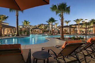 San Privada in Gilbert, AZ - Foto de edificio - Building Photo