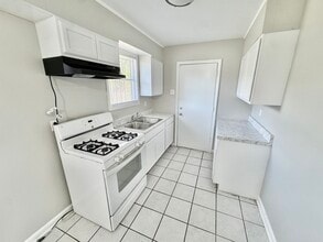 784 Western Park Dr in Memphis, TN - Building Photo - Building Photo