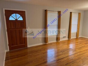 2714 Pleasant Wood Dr in Decatur, GA - Foto de edificio - Building Photo