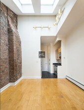Avenue B, Unit 03E in New York, NY - Building Photo - Building Photo