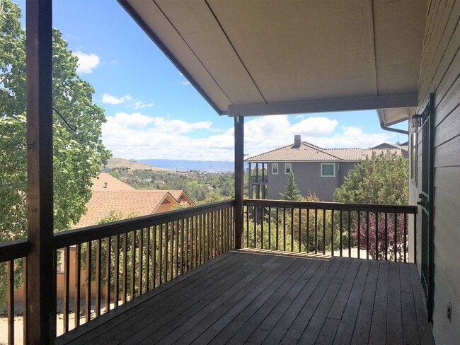 1011 Sunrise Blvd in Prescott, AZ - Building Photo - Building Photo