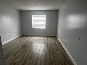 9650 NW 2nd St in Pembroke Pines, FL - Building Photo - Building Photo