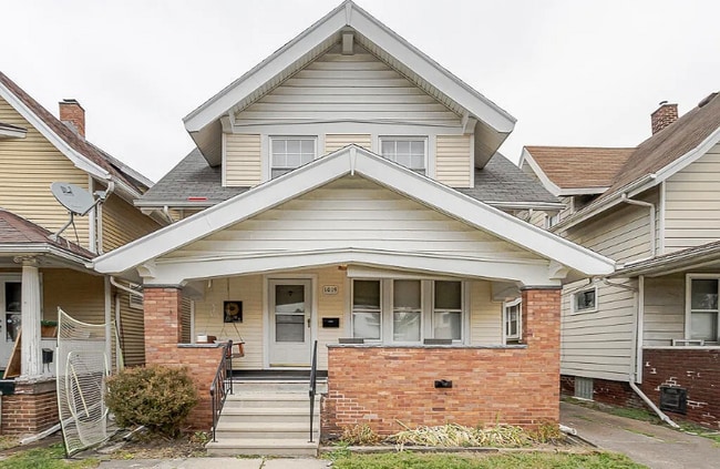 property at 1019 Radcliffe Dr